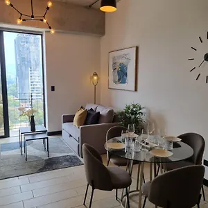 2 Habitaciones, Edificio Eon, Zona 10, Turin Guatemala